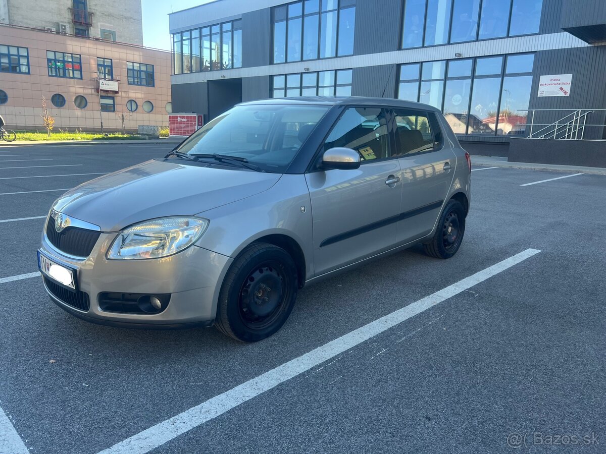 Škoda Fabia 2  1.2 benzín