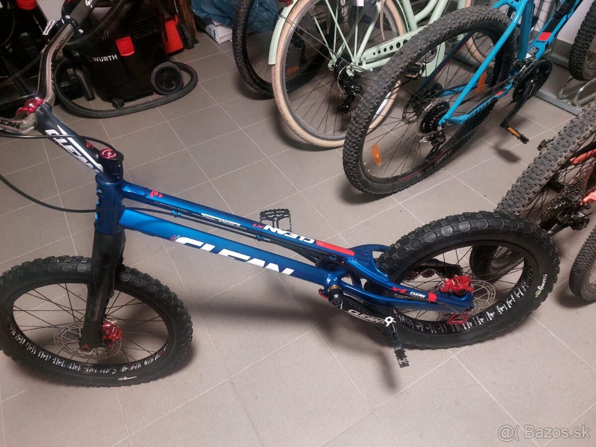 TRIAL BIKE