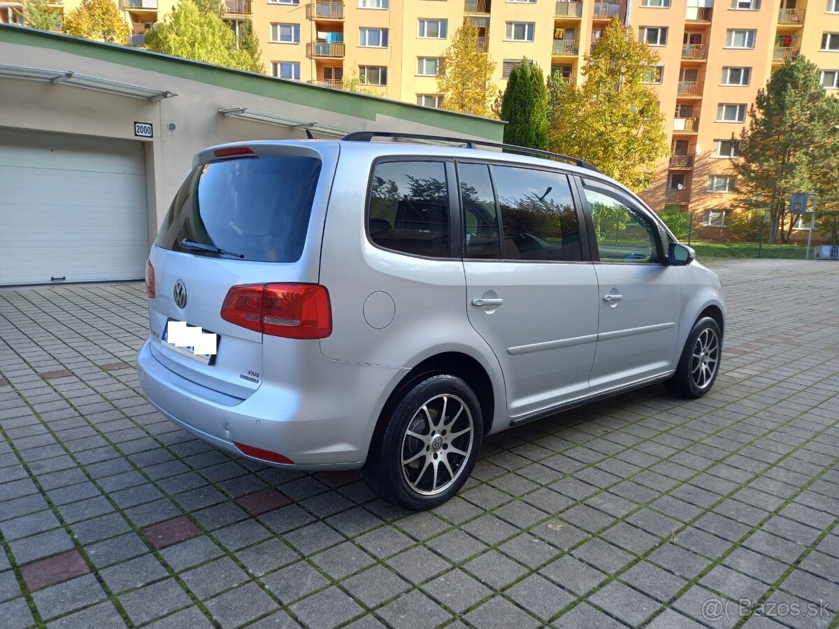 Volkswagen Touran 1.6 TDi 77Kw(105Ps)Rv:Model:2011 Higline