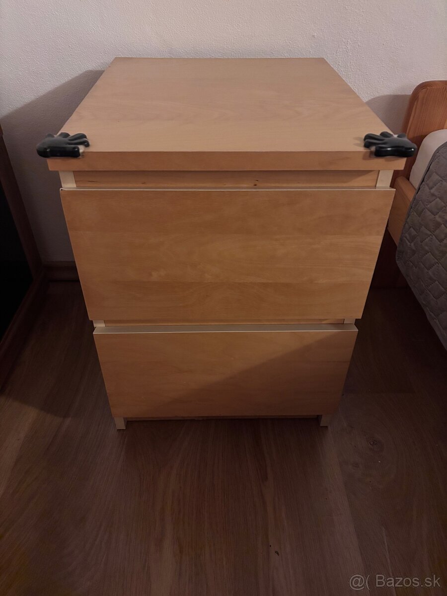 Nočný stolík Ikea Malm 2 ks