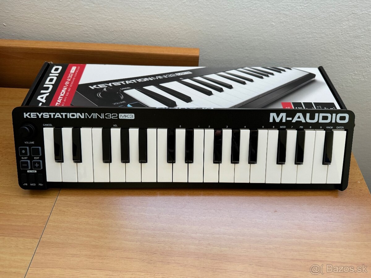 M-Audio Keystation Mini 32 MK3 MIDI keyboard