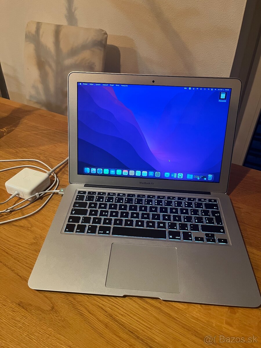 MacBook Air 13inch, early 2015