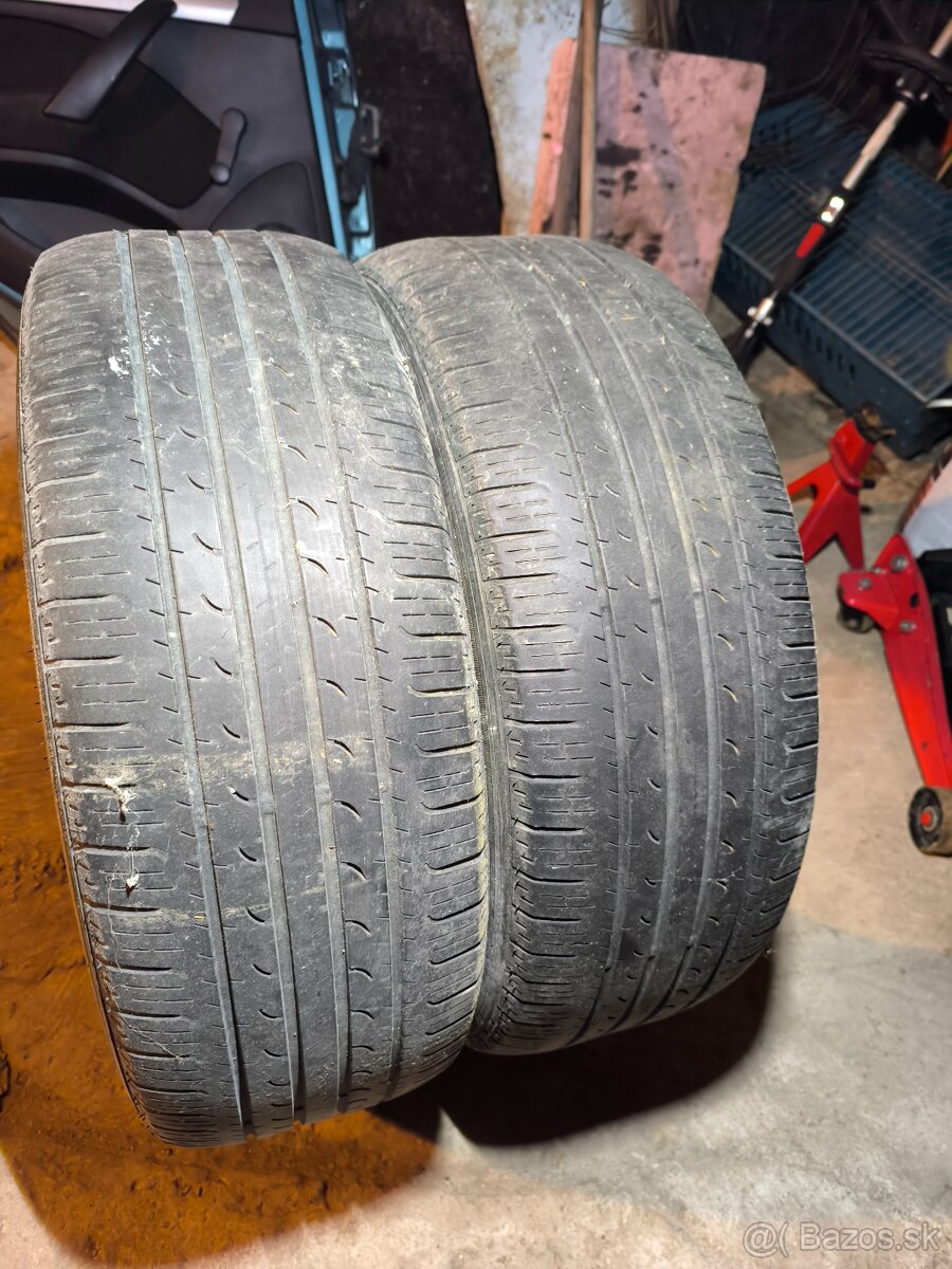 Goodyear 225/55 r19