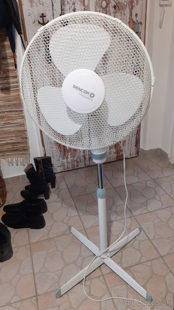 Predám stojanový ventilátor