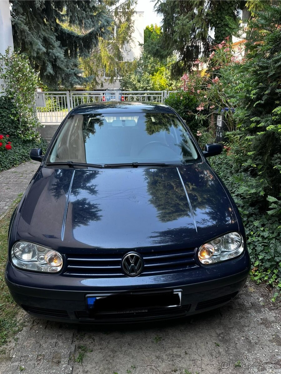 VW Golf 4