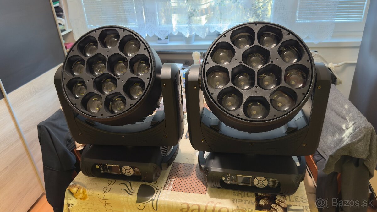 SHEHDS LED Bee Eye 12x40w RGBW Moving Head