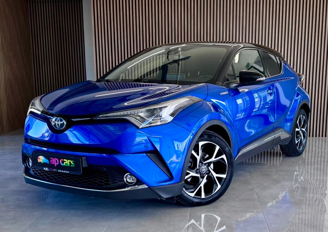 Toyota CH-R 1.8 Hybrid 2018/ servis zdarma/ krásny stav