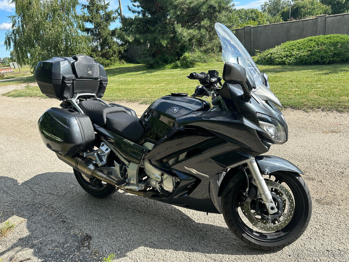 YAMAHA FJR 1300