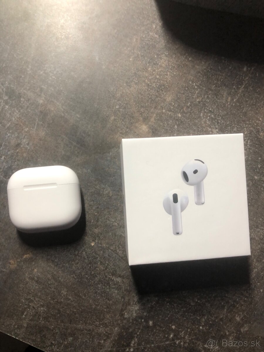 AirPods 4