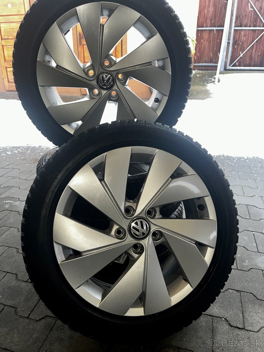 5x112 R17 6,5J ET46 originál + 205/50 R17 zimné Pirelli