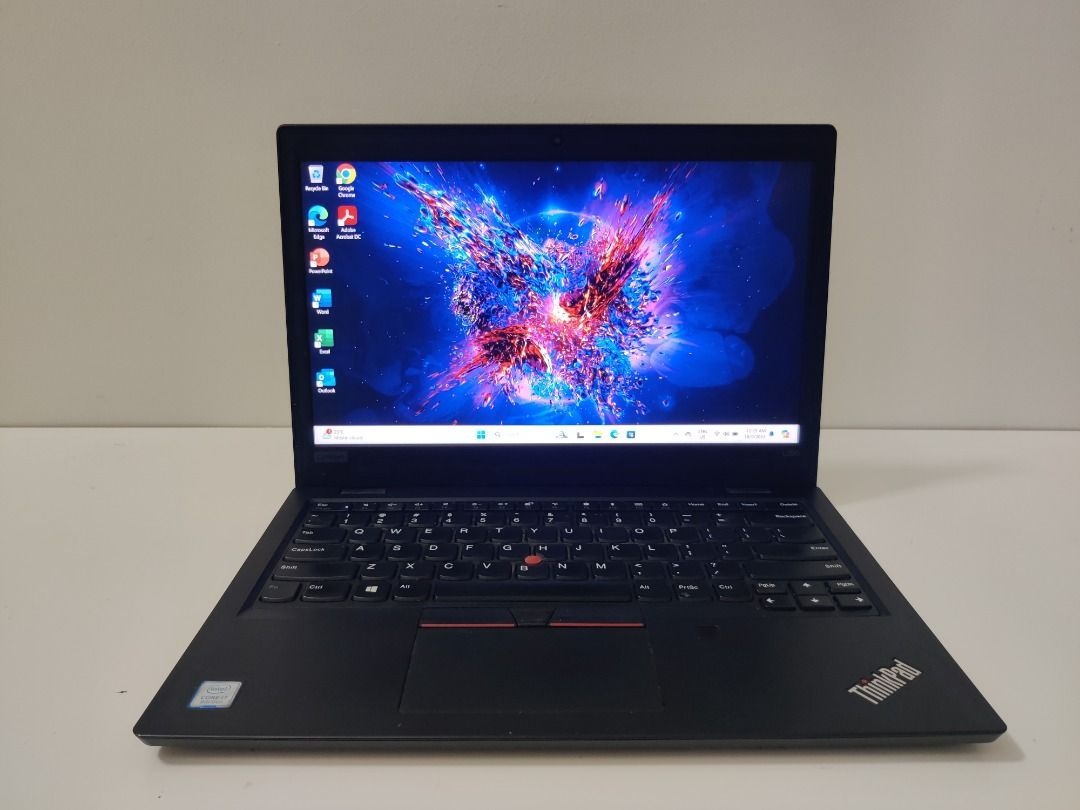 Lenovo ThinkPad L390: i7-8565U,16GB DDR4,512GB SSD, W11