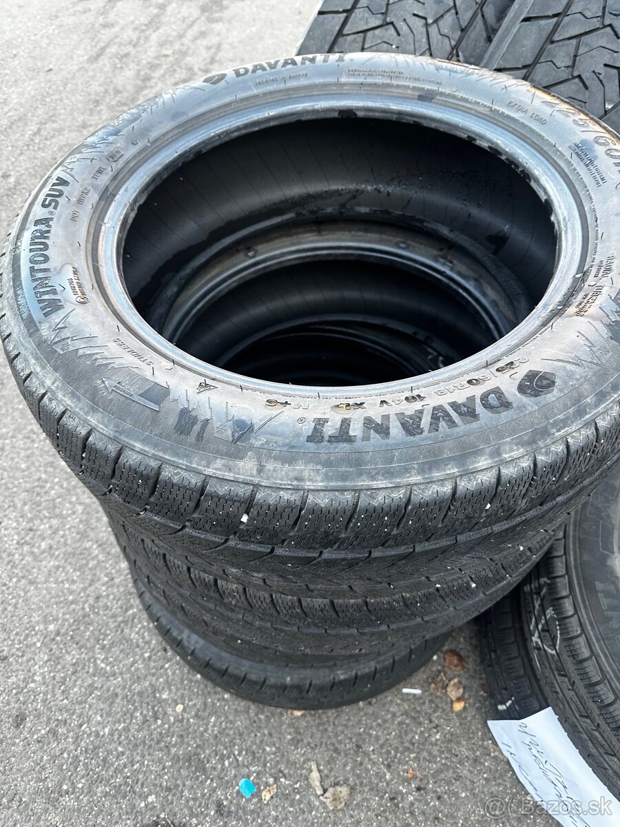 DAVANTI WINTOURA SUV 225/60 R18