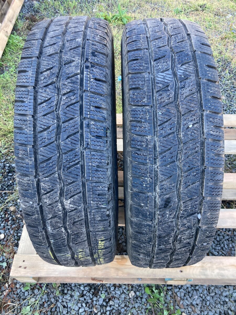 Hankook zimné 205/75R16C - 2ks