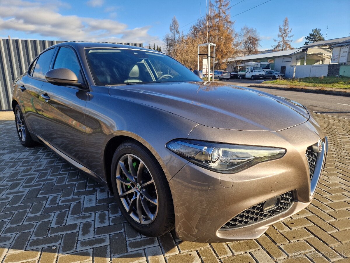 Alfa Romeo Giulia