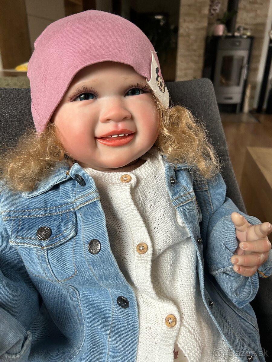 Realistická bábika Agátka
