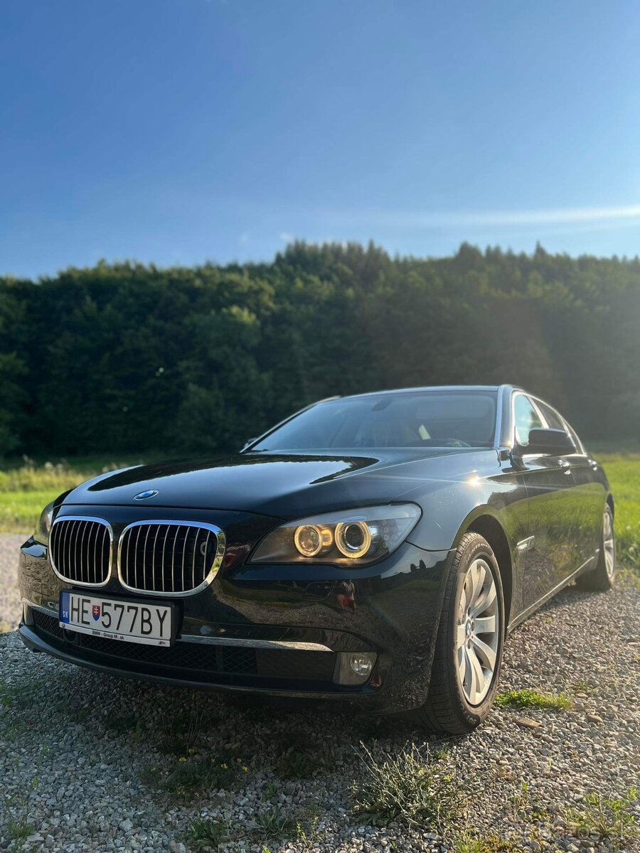 BMW 750li