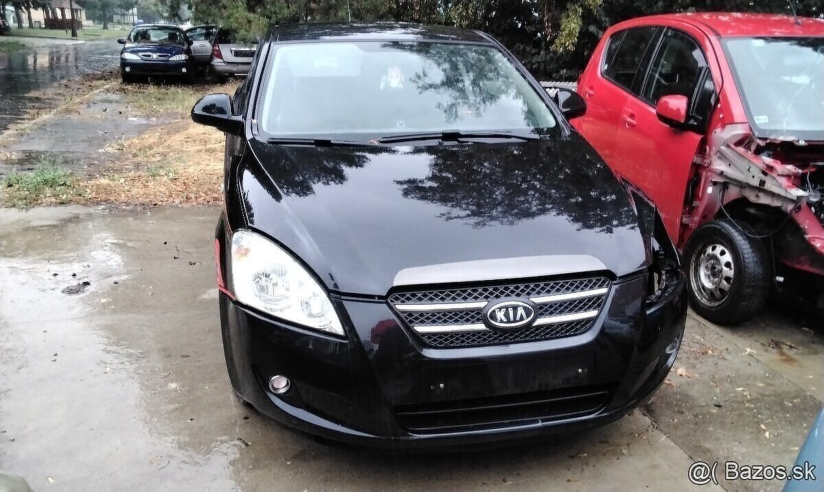 KIA Pro Ceed 1.4 2009 predám MOTOR G4FA, KAPOTU, RIADENIE, N