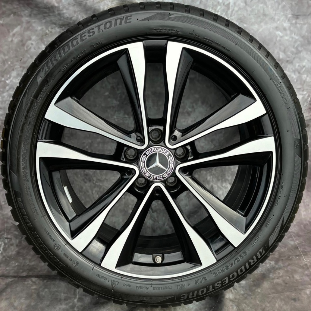 Zimní originální sada Mercedes CLA 225/45R18