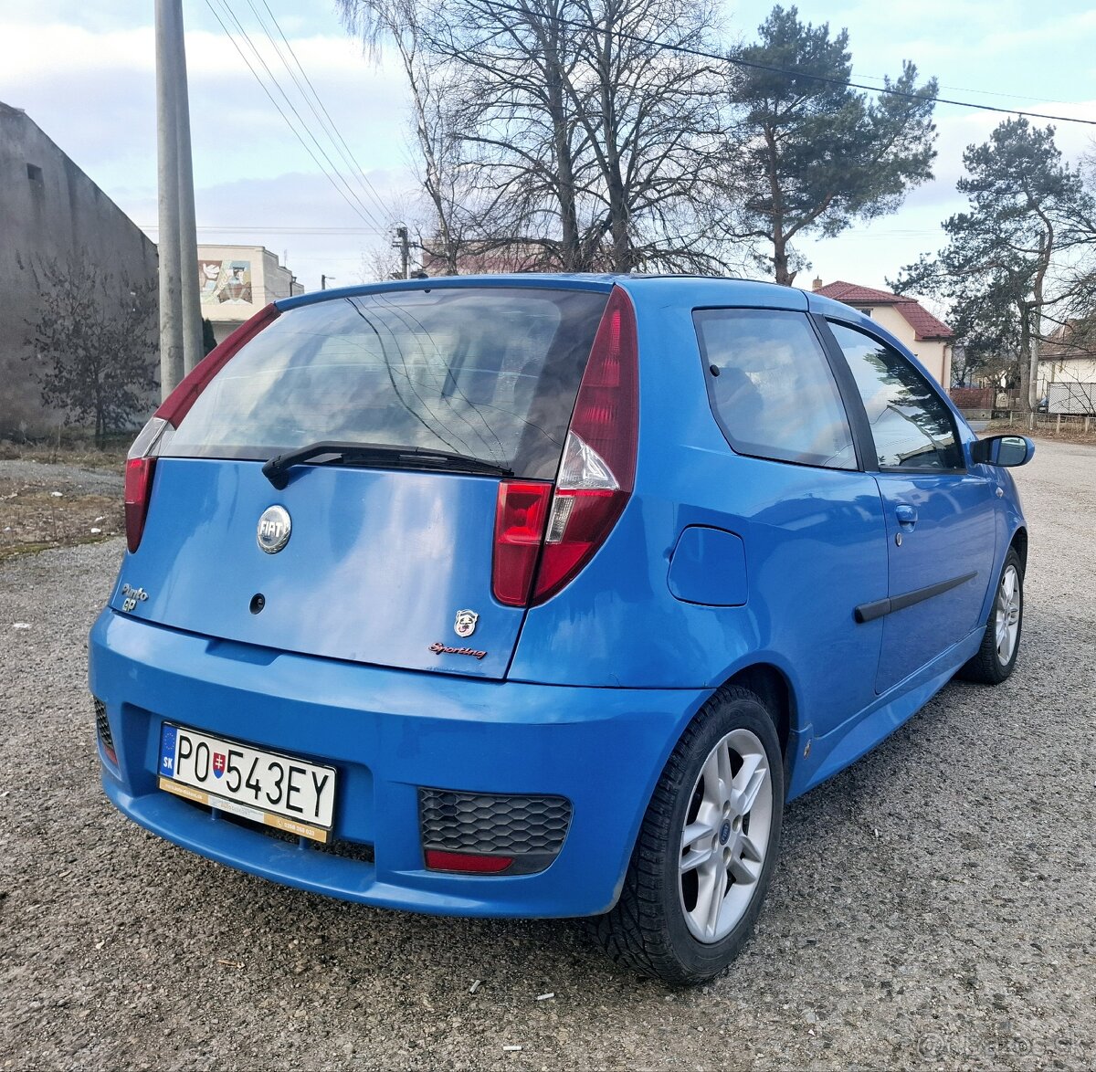 Ponúkam na predaj Fiat punto 1.4i 70kw 16v Sporting