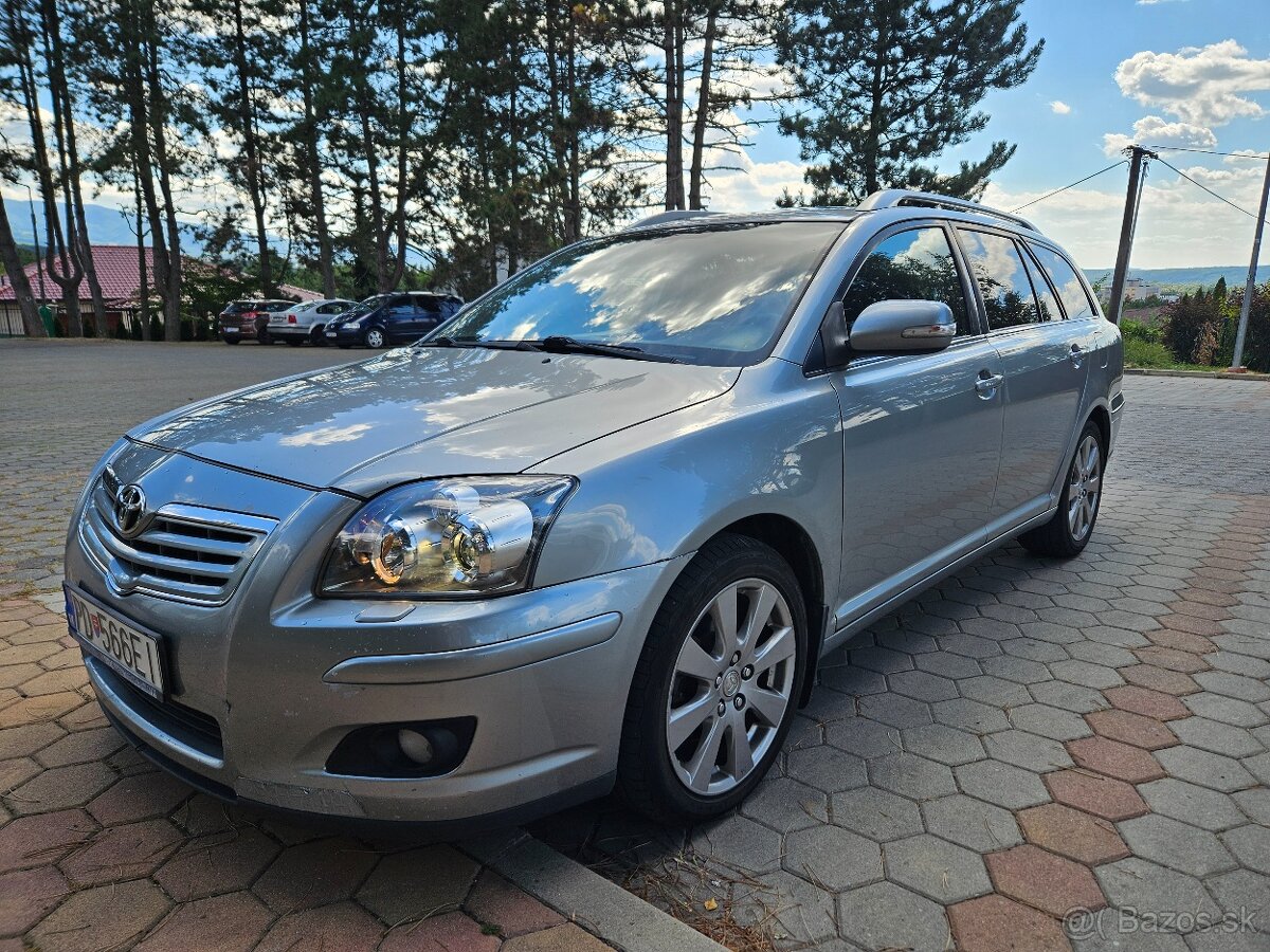 Predám Toyota Avensis T25 , 2008 , 2.2 D4d 110kw