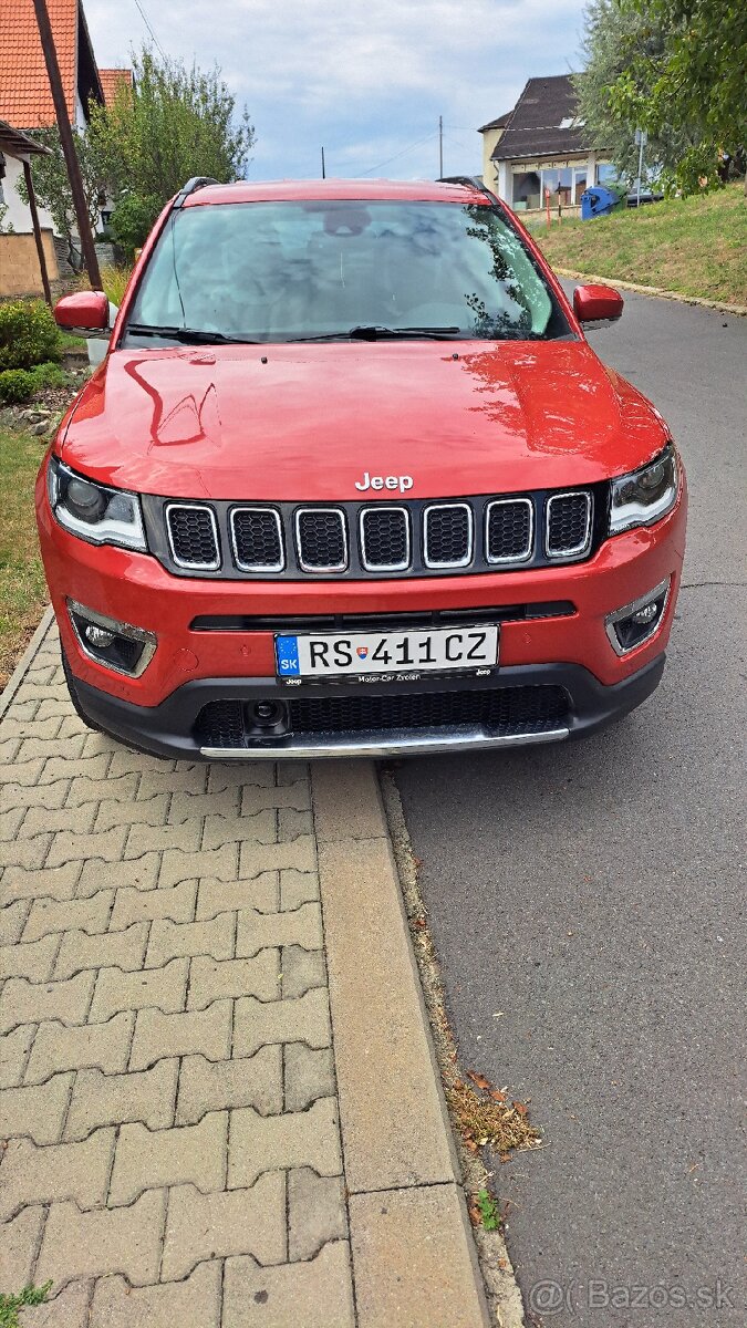 Jeep Compass benzín 4x4