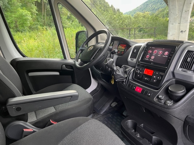 Fiat Ducato Dodávka 2.3 MultiJet 140k SCR L3H2 3,5