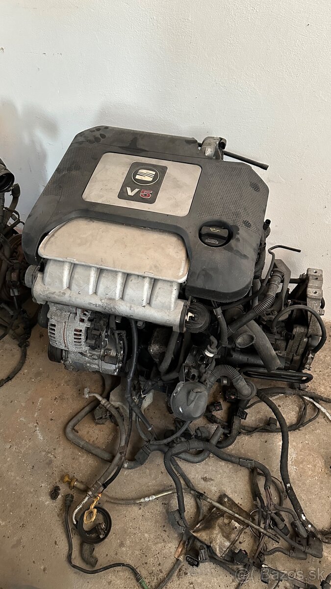 Motor 2.3 v5 125kw