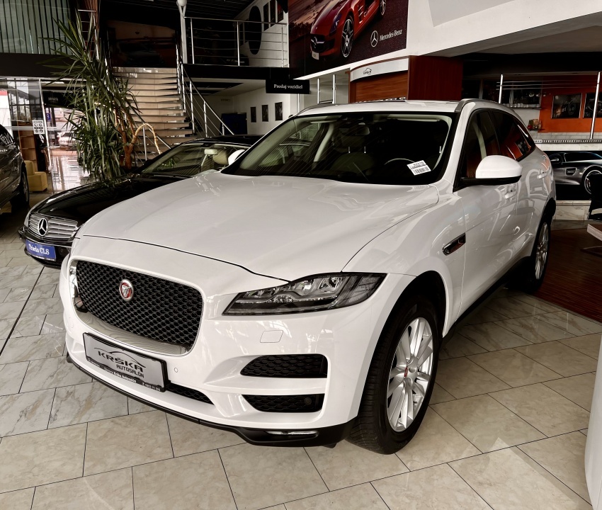 Jaguar F-Pace 2.0D 4x4 Automat