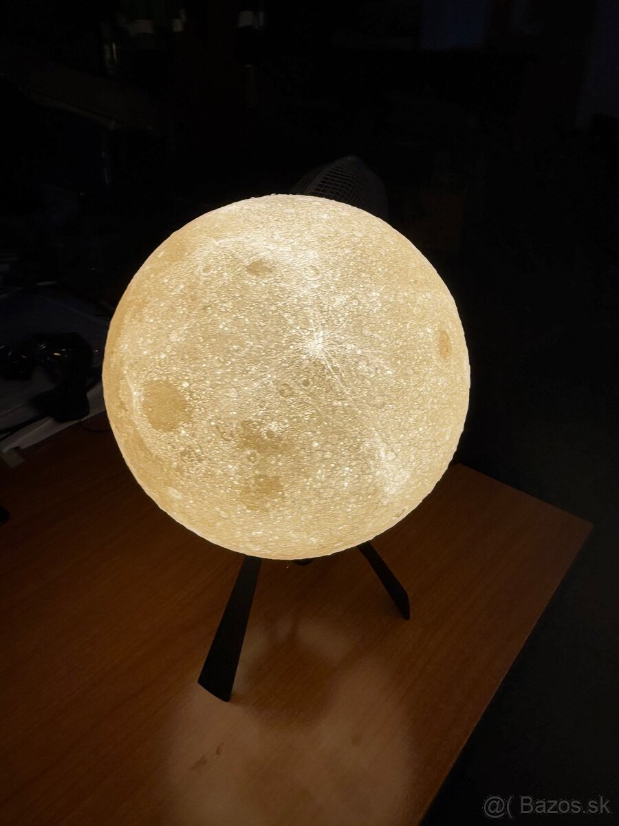 Dekoračná 3D lampa Zem/mesiac