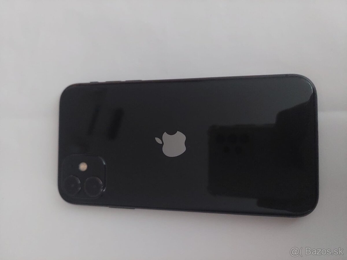 Predám Iphone 11 64GB