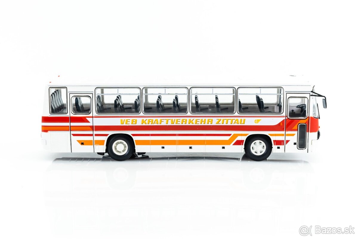 Ikarus 256, bielo/červený, "Kraftverkehr Zittau",mierka 1:43