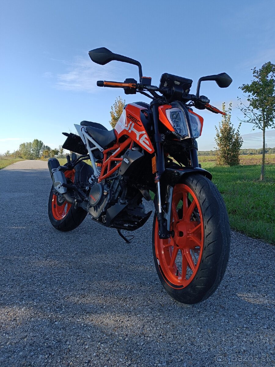 KTM Duke 390 A2