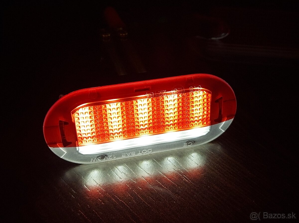 Svetlo do dverí LED Koncern VW sada 2 ks