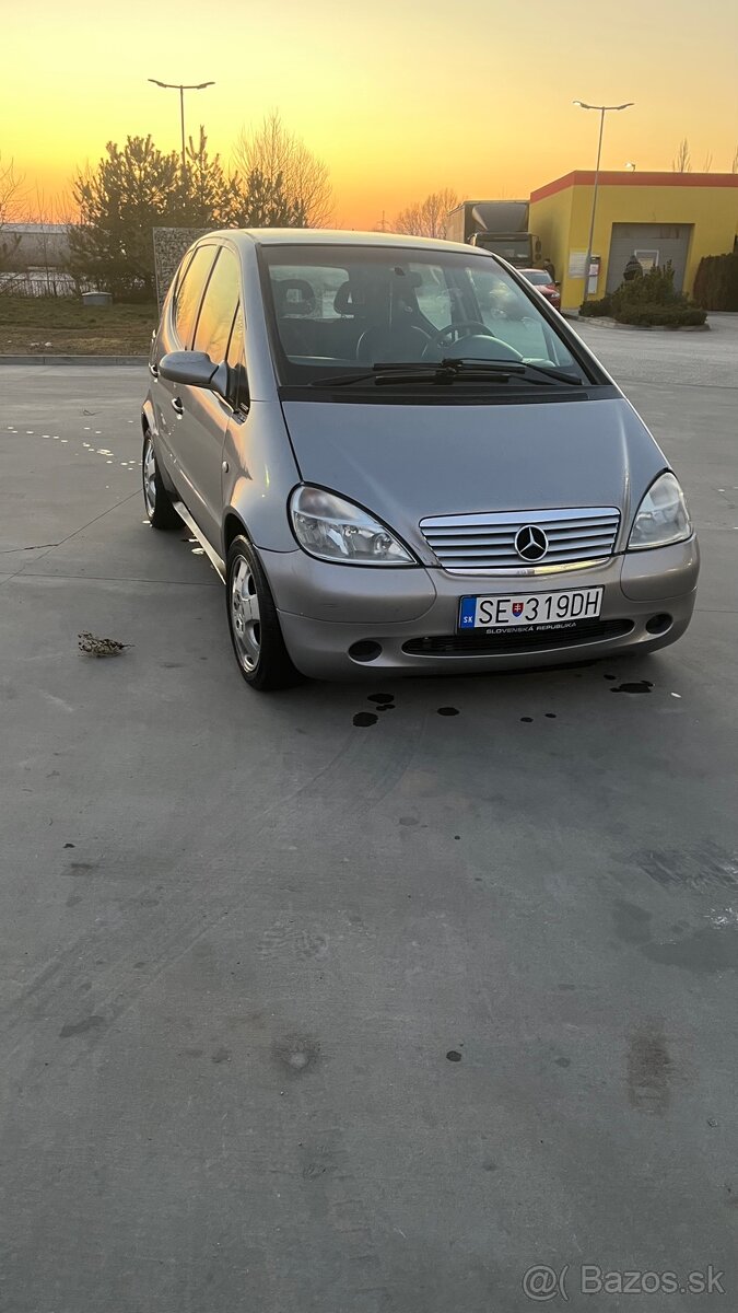 Mercedes a160