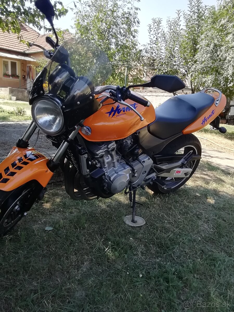 Honda hornet 600