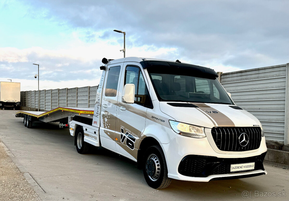 Mercedes-Benz Sprinter mini ťahač návesu AMG s návesom