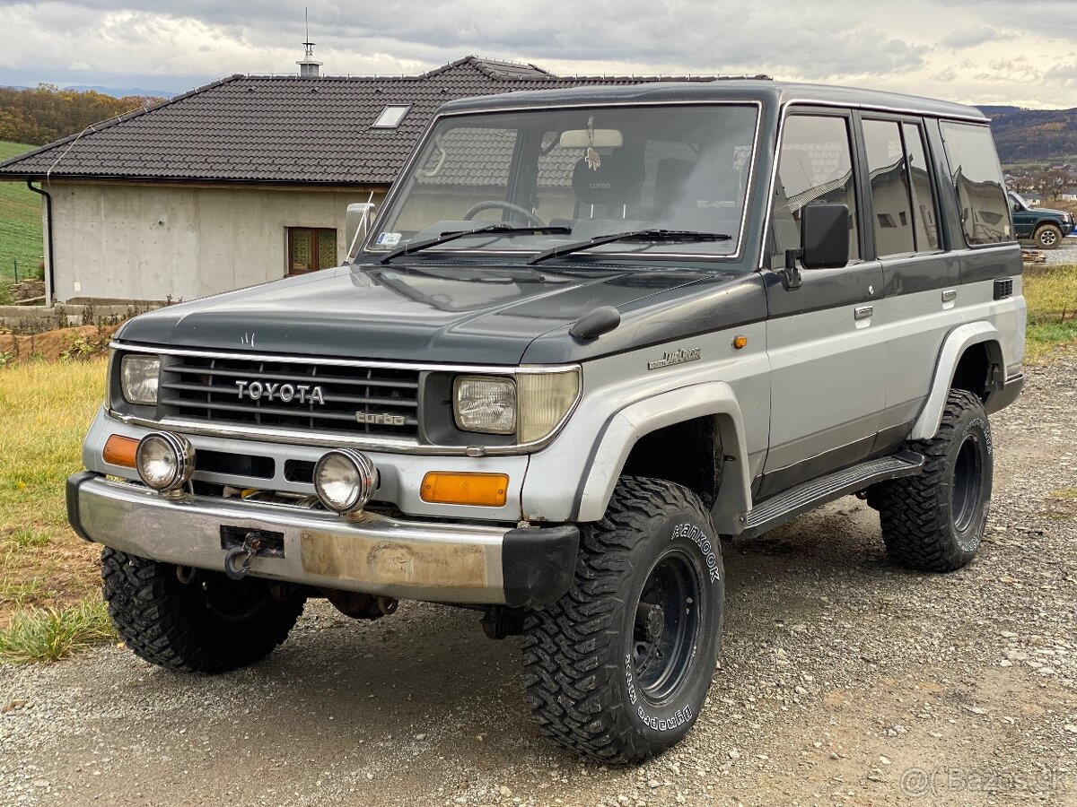 Toyota Land Cruiser LJ78 2.4 turbo automat