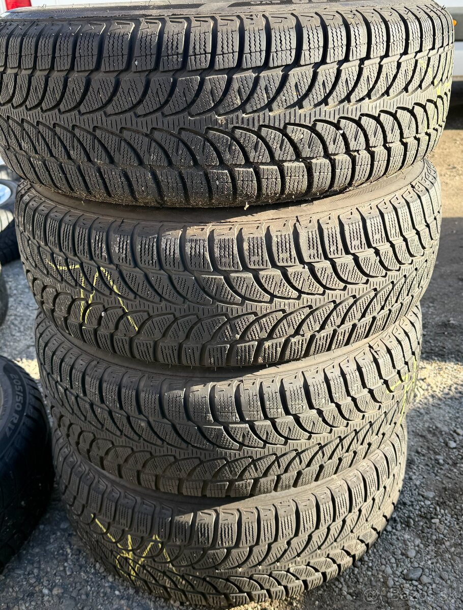 Bridgestone 215/65 R16 98H 6,1mm