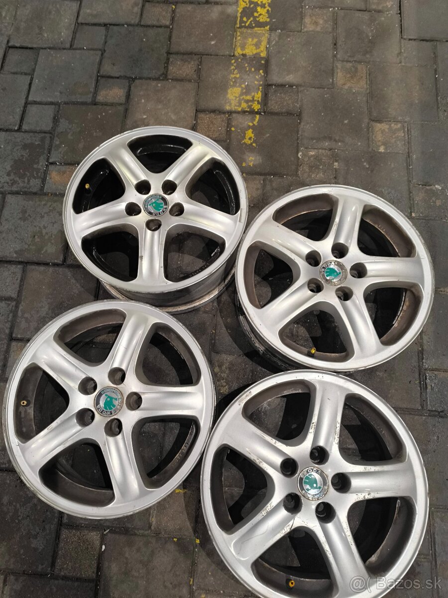 5X100 R15 Skoda alu disky Ocavia1-fabia-Rapid...