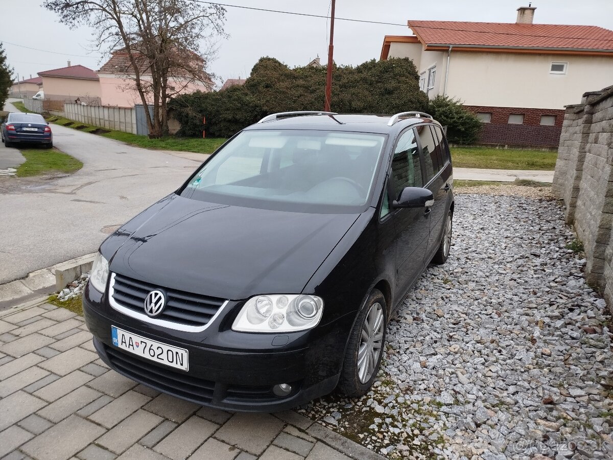 VW Touran 2.0 TDI Highline