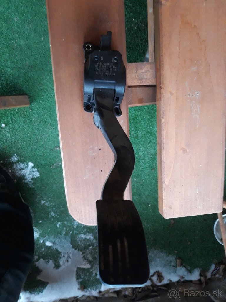 plynovy el. pedal peugeot citroen 1.6 hdi