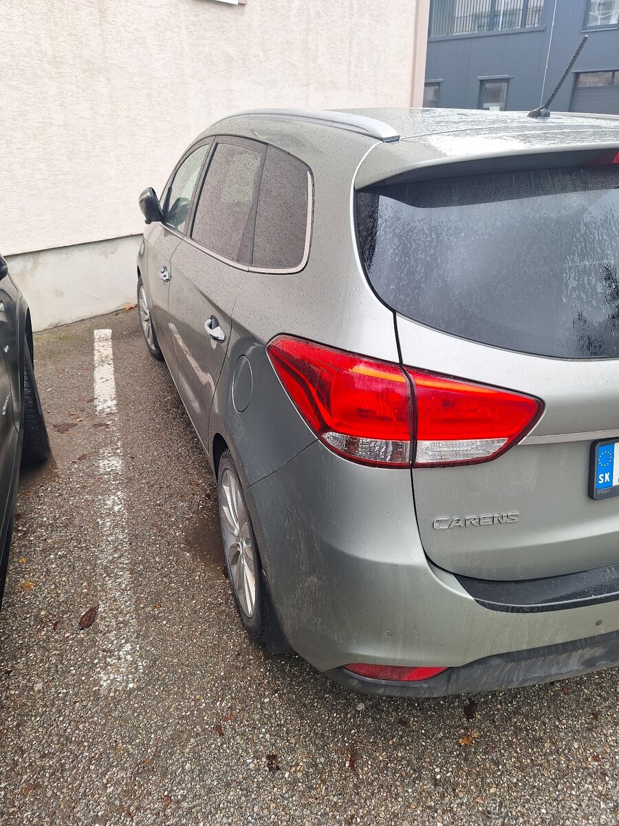 Kia carens 1,7 crdi