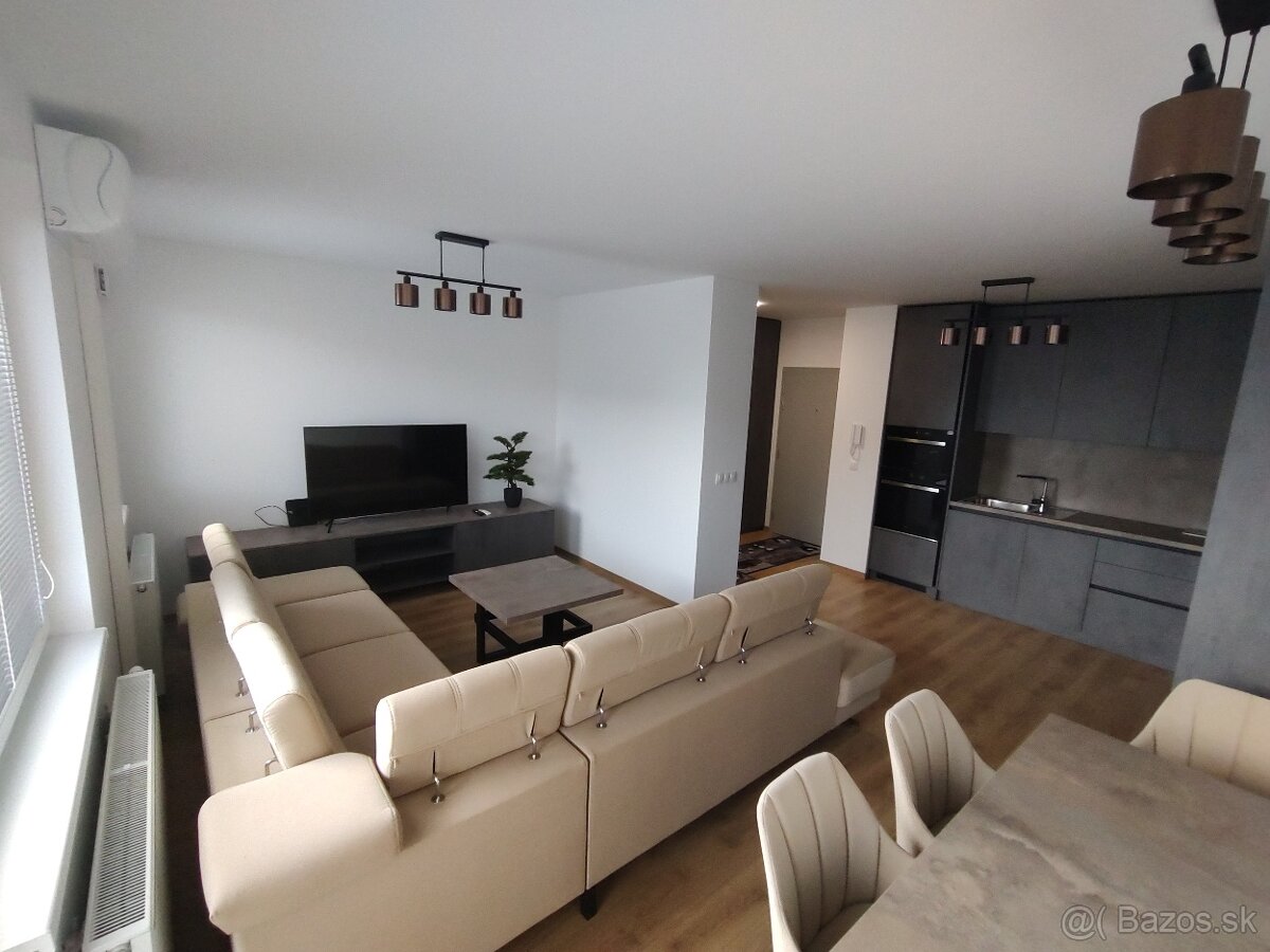 Prenajmem 2-izbový byt 59m², Bratislava, Ovocné sady