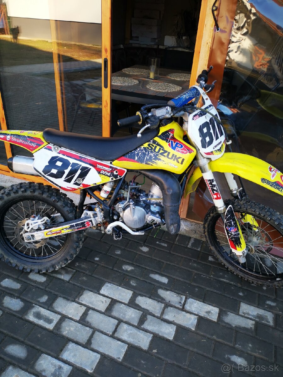 Suzuki rm 85