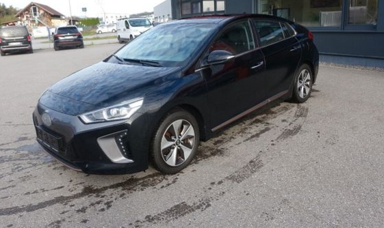 Hyundai Ioniq elektro style