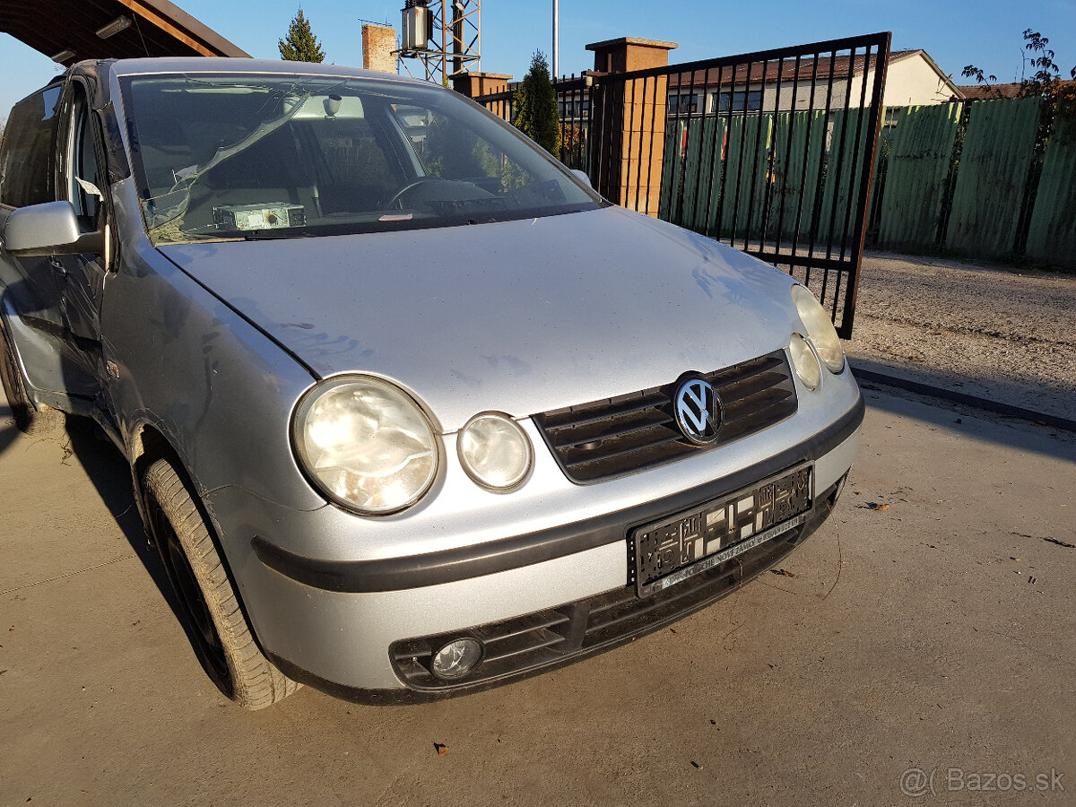 VOLKSWAGEN POLO 1,2B  47KW  RV.2004