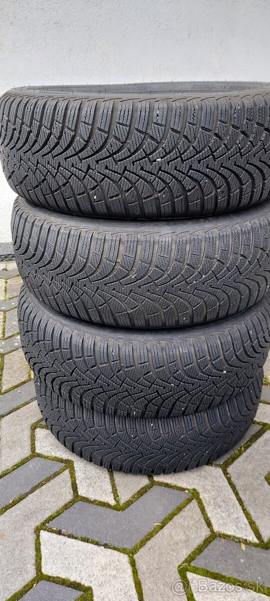 Zimne pneu Good year 205/55 R16, 4ks, 8 mm