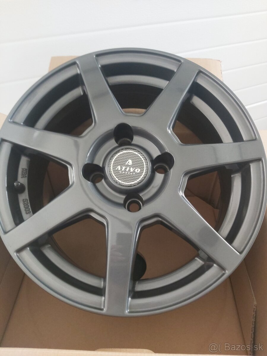 4x108 r 15 Peugeot 206