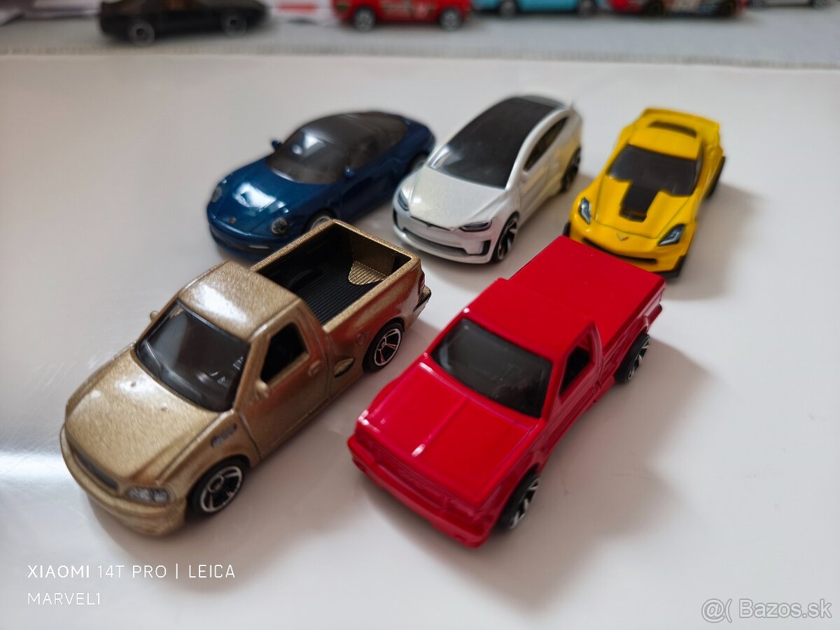 Hotwheels modely rozbalenu 1€ za kus