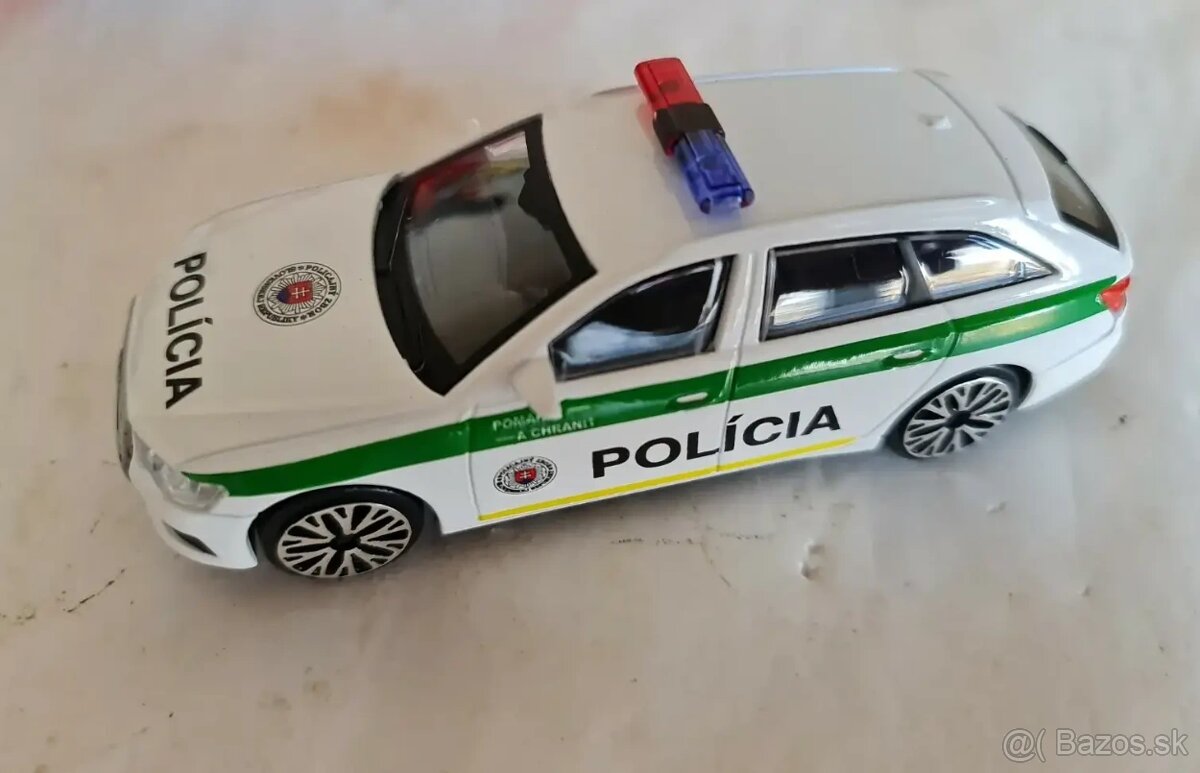 Audi A6 Avant Policia SR 1:43